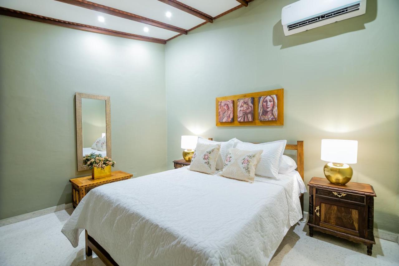 Scalea Di Mare Hotel Cartagena Bagian luar foto